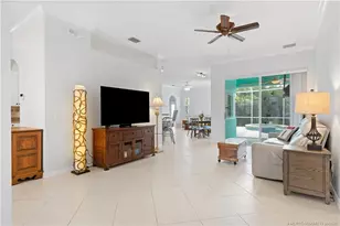 512 NW Sunflower Pl, Jensen Beach, FL 34957 - Photo 7