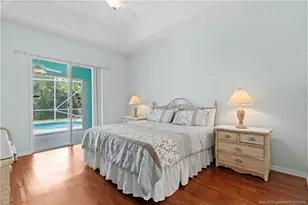 512 NW Sunflower Pl, Jensen Beach, FL 34957 - Photo 17
