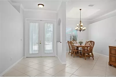 512 NW Sunflower Place, Jensen Beach, FL 34957 - Photo 5