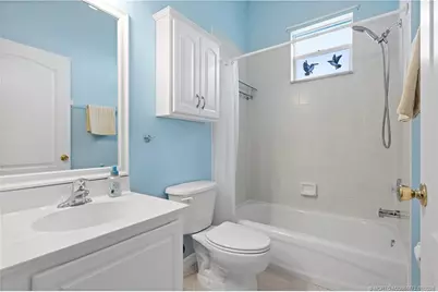 512 NW Sunflower Place, Jensen Beach, FL 34957 - Photo 23