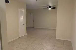 333 SE Martin Ave, Stuart, FL 34996 - Photo 9