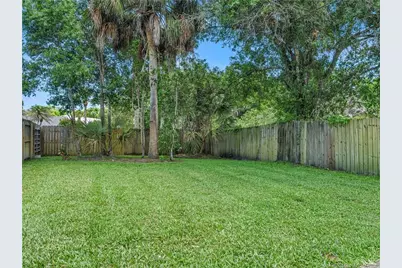 3554 SW Thistlewood Lane, Palm City, FL 34990 - Photo 25
