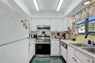 13513 S Indian River Dr, Jensen Beach, FL 34957 - Photo 15
