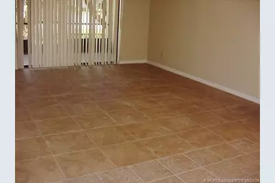 1290 SE Parkview Place #A2, Stuart, FL 34994 - Photo 9
