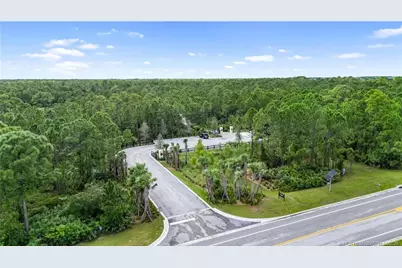 972 SW Hunt Club Circle, Palm City, FL 34990 - Photo 31