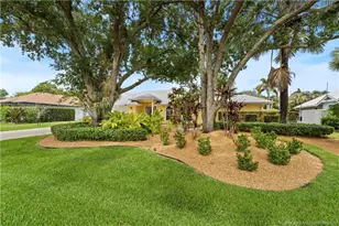 972 SW Hunt Club Cir, Palm City, FL 34990 - Photo 1