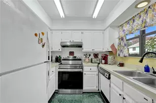 13513 S Indian River Dr, Jensen Beach, FL 34957 - Photo 21