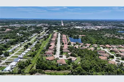 2276 NW Diamond Creek Way, Jensen Beach, FL 34957 - Photo 75