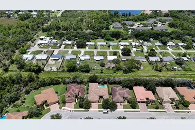 2276 NW Diamond Creek Way, Jensen Beach, FL 34957 - Photo 79