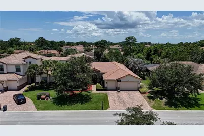 2276 NW Diamond Creek Way, Jensen Beach, FL 34957 - Photo 55