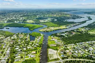 2666 SE Erickson Dr, Port Saint Lucie, FL 34984 - Photo 97