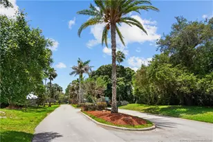 2666 SE Erickson Dr, Port Saint Lucie, FL 34984 - Photo 91