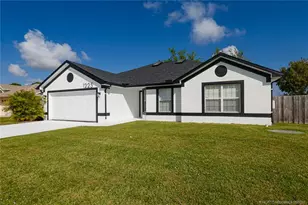 1225 SW Hunnicut Ave SW, Port Saint Lucie, FL 34953 - Photo 3