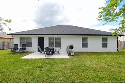 1225 SW Hunnicut Avenue SW, Port Saint Lucie, FL 34953 - Photo 41
