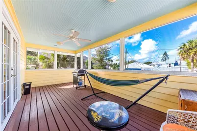 404 SW Camden Avenue, Stuart, FL 34994 - Photo 7