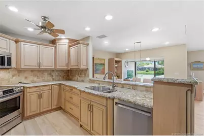 5600 SE Foxcross Place, Stuart, FL 34997 - Photo 19