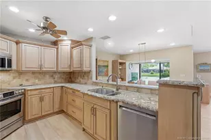 5600 SE Foxcross Pl, Stuart, FL 34997 - Photo 19