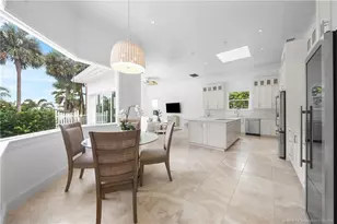 2925 SE Dune Dr, Stuart, FL 34996 - Photo 17