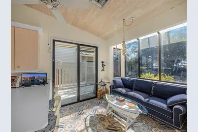 5011 SE Brandywine Way, Stuart, FL 34997 - Photo 9