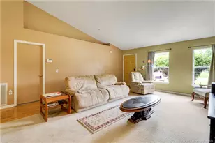 432 NW Raymond Ln, Port Saint Lucie, FL 34983 - Photo 5