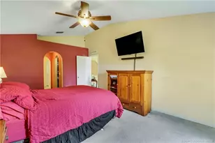 432 NW Raymond Ln, Port Saint Lucie, FL 34983 - Photo 17