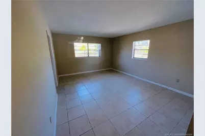 1701 Sunrise Boulevard, Fort Pierce, FL 34950 - Photo 5