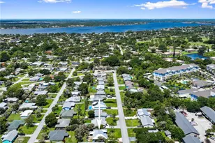 984 NW 16th Pl, Stuart, FL 34994 - Photo 39