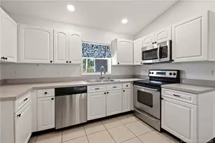 984 NW 16th Pl, Stuart, FL 34994 - Photo 11