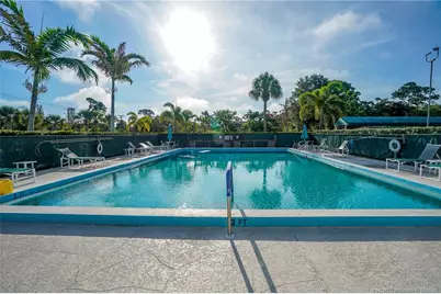 2950 SE Ocean Boulevard #122-6, Stuart, FL 34996 - Photo 3