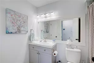 2950 SE Ocean Blvd, Stuart, FL 34996 - Photo 19