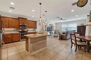 476 NW Windflower Terrace, Jensen Beach, FL 34957 - Photo 15
