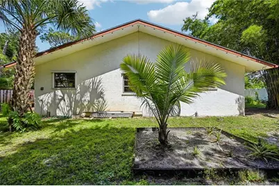 351 SE Flamingo Avenue, Stuart, FL 34996 - Photo 35