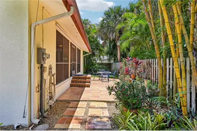 351 SE Flamingo Avenue, Stuart, FL 34996 - Photo 31