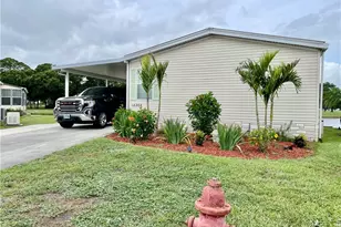 16206 SW Indianwood Cir, Indiantown, FL 34956 - Photo 5