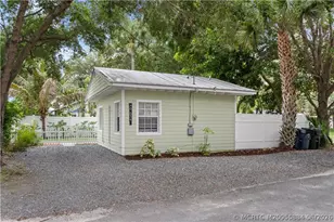 536 SW Halpatiokee St, Stuart, FL 34994 - Photo 35