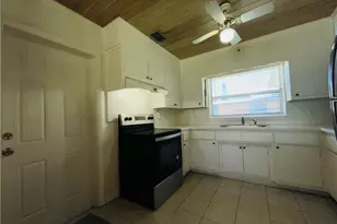1406 Citrus Ave, Fort Pierce, FL 34950 - Photo 5