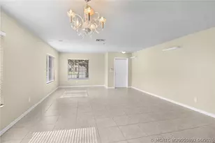 1952 SW Providence Pl, Port Saint Lucie, FL 34953 - Photo 5