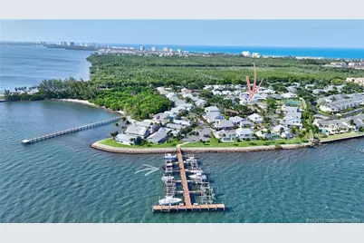 4061 NE Breakwater Drive, Jensen Beach, FL 34957 - Photo 3
