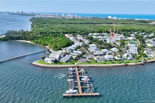 4061 NE Breakwater Dr, Jensen Beach, FL 34957 - Photo 3