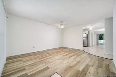 1240 SE Saint Lawrence Way, Stuart, FL 34997 - Photo 5
