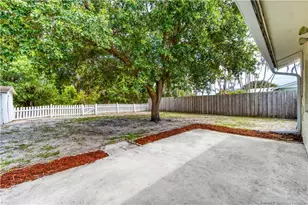 1240 SE St Lawrence Way, Stuart, FL 34997 - Photo 21