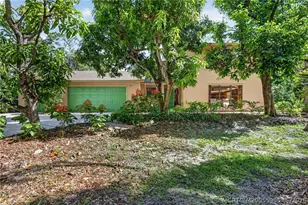 11145 SW Meadowlark Cir, Stuart, FL 34997 - Photo 5