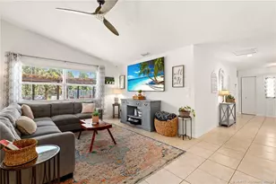 4401 SE Satinleaf Pl, Stuart, FL 34997 - Photo 17