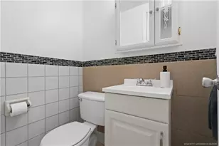 2495 NE Hickory Ave, Jensen Beach, FL 34957 - Photo 29