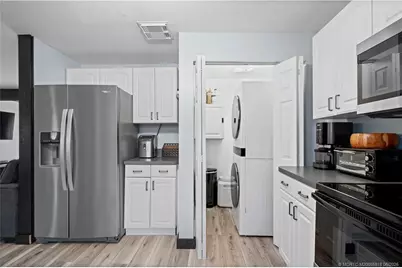 2495 NE Hickory Avenue, Jensen Beach, FL 34957 - Photo 19