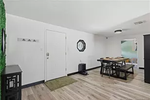 2495 NE Hickory Ave, Jensen Beach, FL 34957 - Photo 11