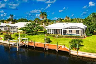 3554 SE Fairway E, Stuart, FL 34997 - Photo 5