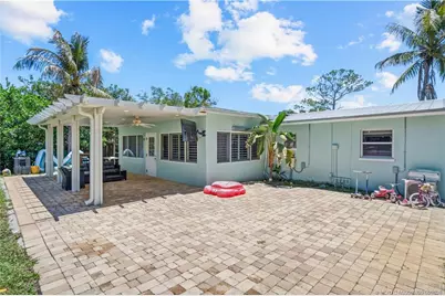 520 SE Dolphin Drive, Stuart, FL 34996 - Photo 29