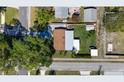 523 SE Dolphin Drive, Stuart, FL 34996 - Photo 51