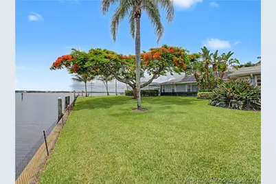 1910 NW Cove Circle, Stuart, FL 34994 - Photo 15